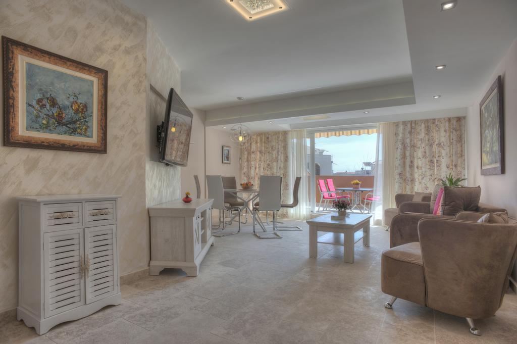 Apartments Aleksandar Petrovac 外观 照片