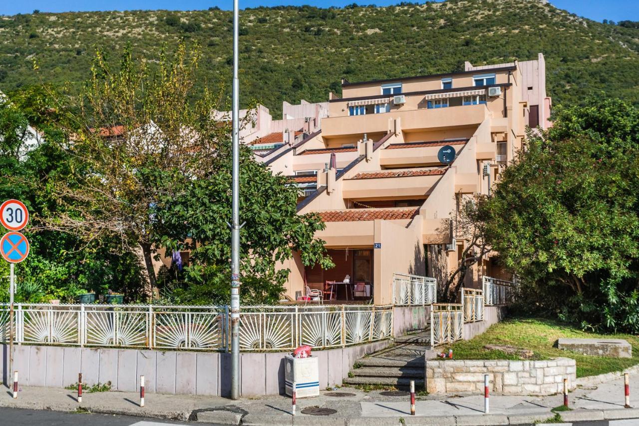Apartments Aleksandar Petrovac 外观 照片